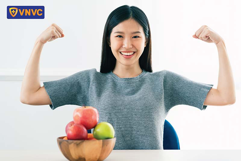 Cơ thể khỏe mạnh nhờ chế độ dinh dưỡng cân bằng hỗ trợ quá trình phục hồi da sau sẹo