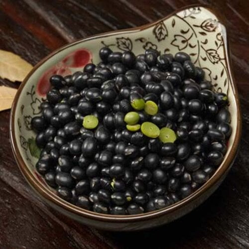 Đậu đen xanh lòng giúp giải độc và làm sáng da