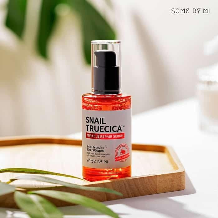 Chai tinh chất phục hồi da Some By Mi Snail Truecica Miracle Repair Serum màu đỏ với ống nhỏ giọt