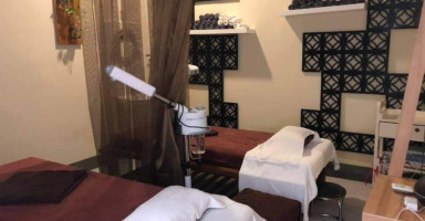 Phòng trị liệu riêng tư, sạch sẽ tại La Sen Spa Quận 1