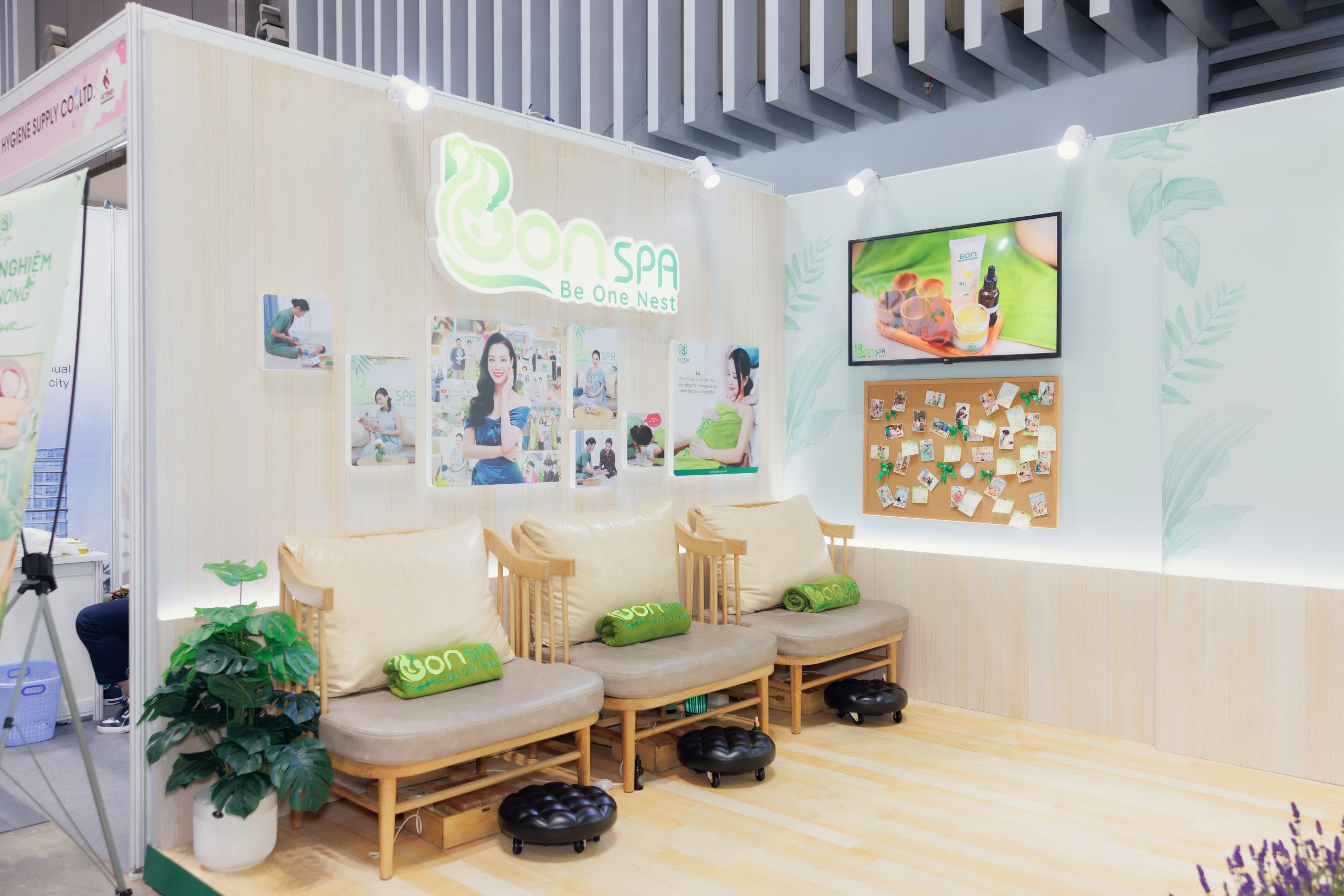 Không gian chăm sóc chuẩn spa giữa lòng Vietbaby Fair 2025