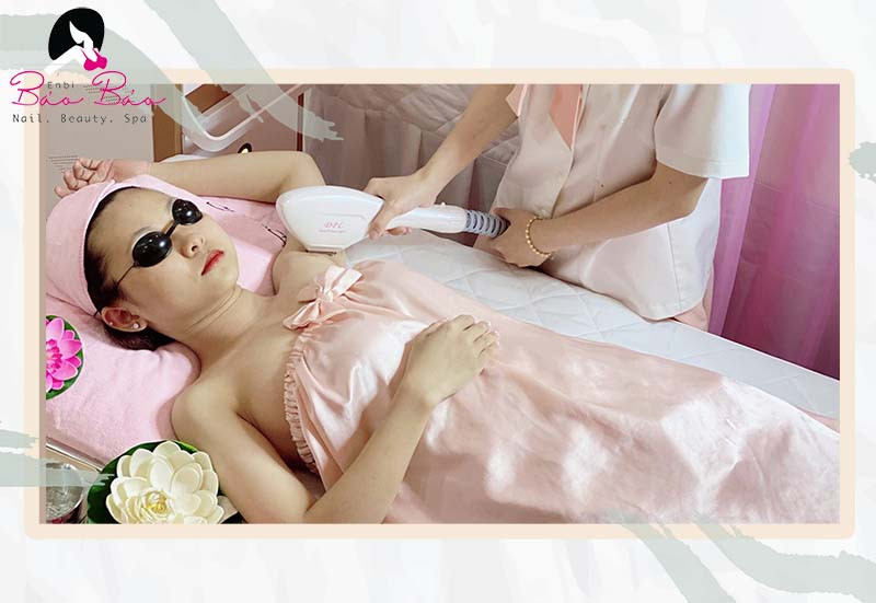 Hình ảnh quy trình triệt lông an toàn và hiệu quả tại Enbi Spa Gò Vấp
