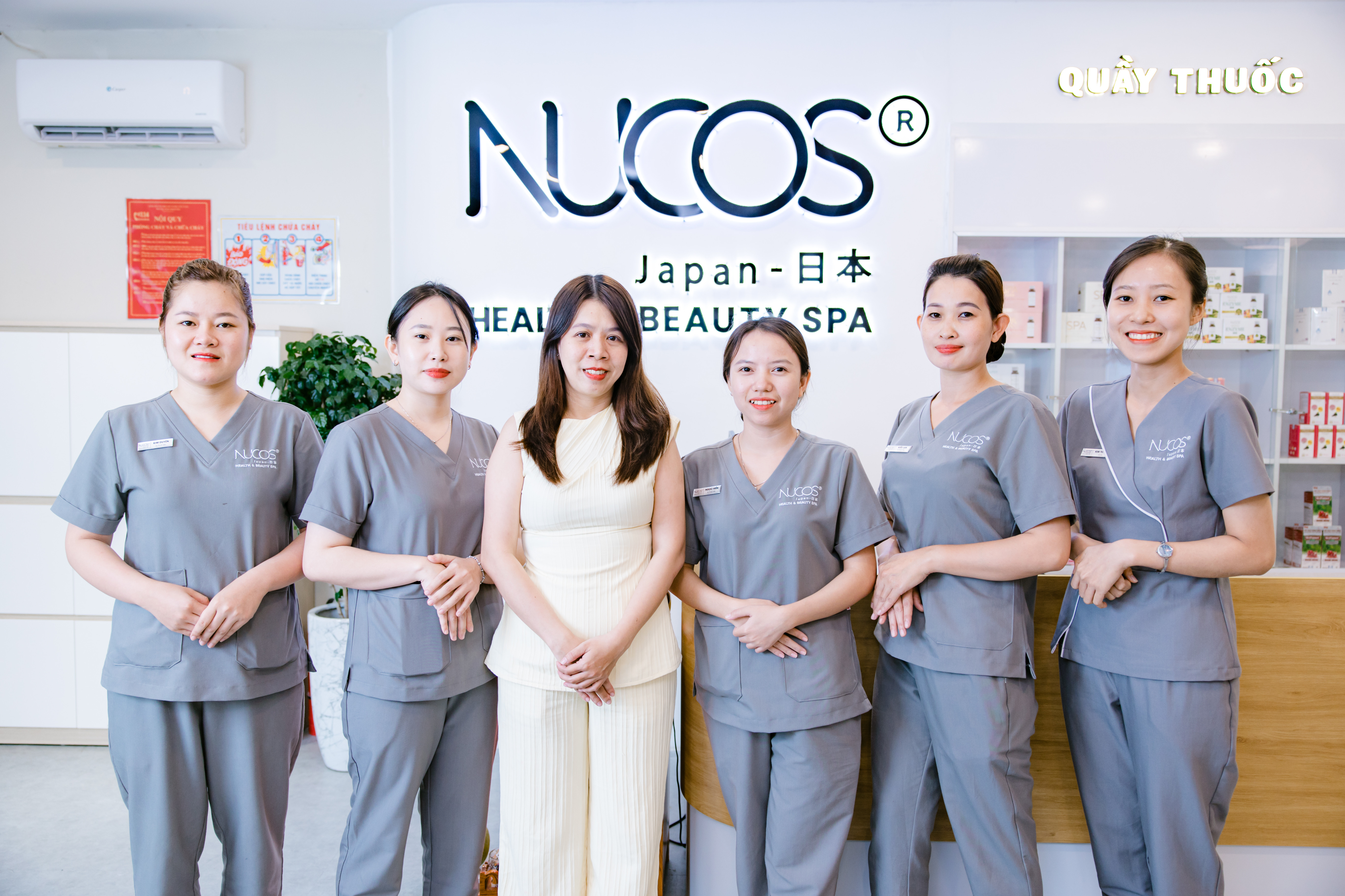 Đội ngũ nhân viên chuyên nghiệp và tận tâm tại Nucos Health &amp; Beauty Spa sẵn sàng phục vụ khách hàng
