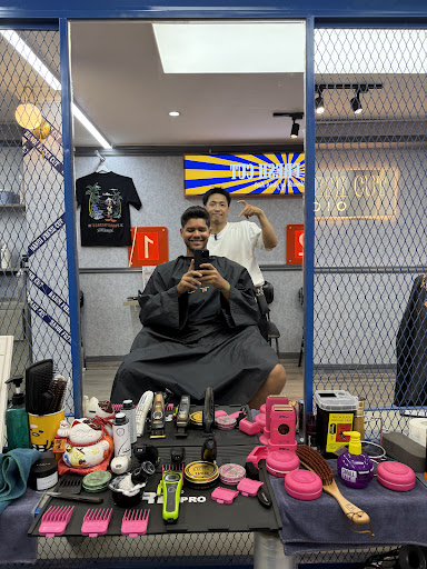 Hanoi Fresh Cut - Hair Studio - Barber Shop 3rd - tiệm hớt tóc Hoàn Kiếm
