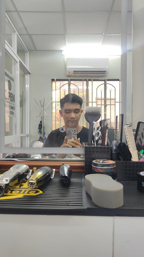 K Barber Shop - tiệm hớt tóc Quận 11