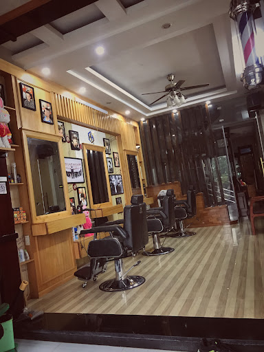Minh Nguyễn Barbershop - Cắt Tóc Nam, Lấy Ráy Tai - tiệm hớt tóc hà nam