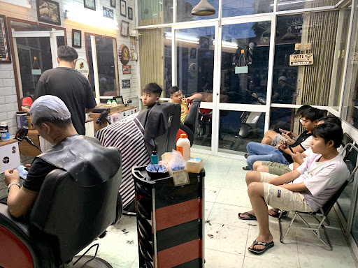 LEANH BarBerShop - tiệm hớt tóc Hóc Môn