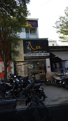 Lee Hair Salon - tiệm hớt tóc Quận 9