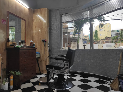 TIỆM CẮT TÓC HUY - tiệm hớt tóc Quận 6