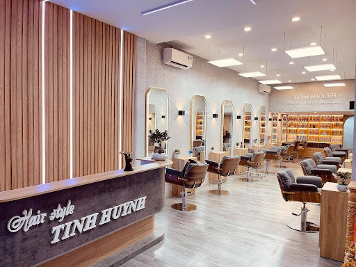 Hair Style Tình Huỳnh - tiệm hớt tóc Thừa Thiên Huế