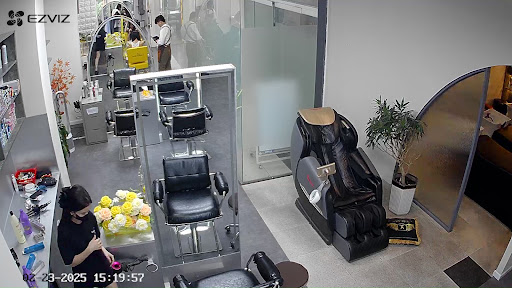 SEBUSAN HAIR STUDIO - tiệm hớt tóc Tân Bình