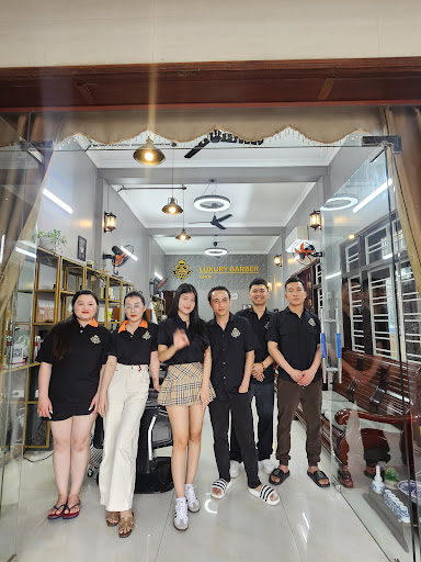 Cắt tóc nam LUXURY BARBER SHOP - tiệm hớt tóc hà tĩnh