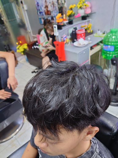 NHÂN TAM BARBER ( Khắc Tam barber cơ sở 2) - tiệm hớt tóc vĩnh long