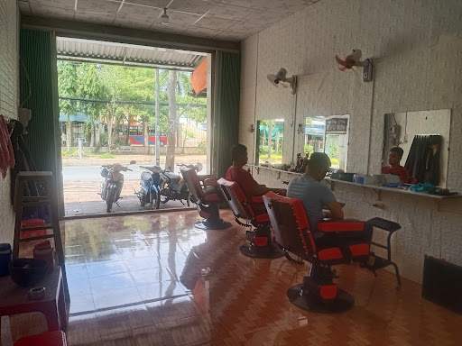 Hớt Tóc Hiền - tiệm hớt tóc hậu giang