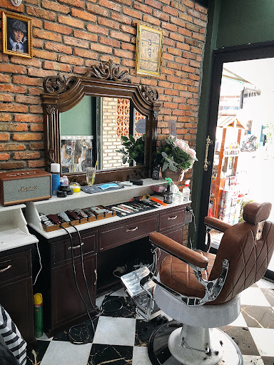 TIEN BARBER SHOP - tiệm hớt tóc sóc trăng