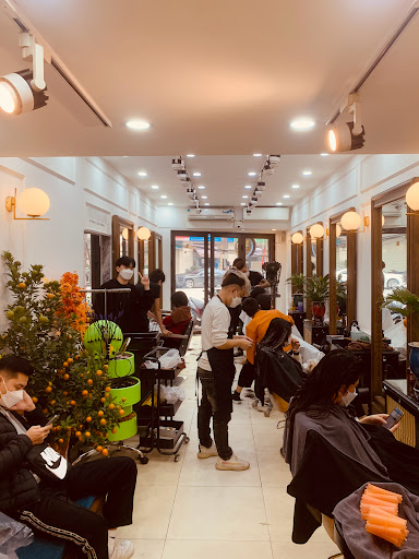 Mr.Ut Hair Salon - tiệm hớt tóc Tây Hồ