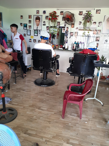 Cắt tóc xuân phu - tiệm hớt tóc ninh thuận