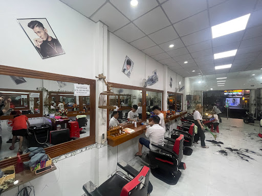 HỚT TÓC VŨ NHẤT - tiệm hớt tóc Hóc Môn