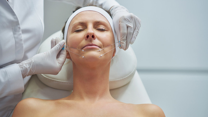 Công nghệ HIFU được sử dụng để trẻ hóa da mặt không xâm lấn