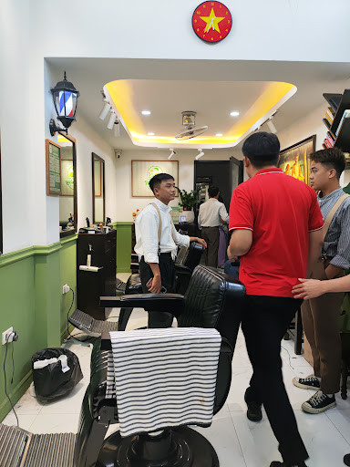 HÔM NAY BARBERSHOP - TIỆM CẮT TÓC NAM - Tiệm cắt tóc nam hiện đại ở Chùa Bộc