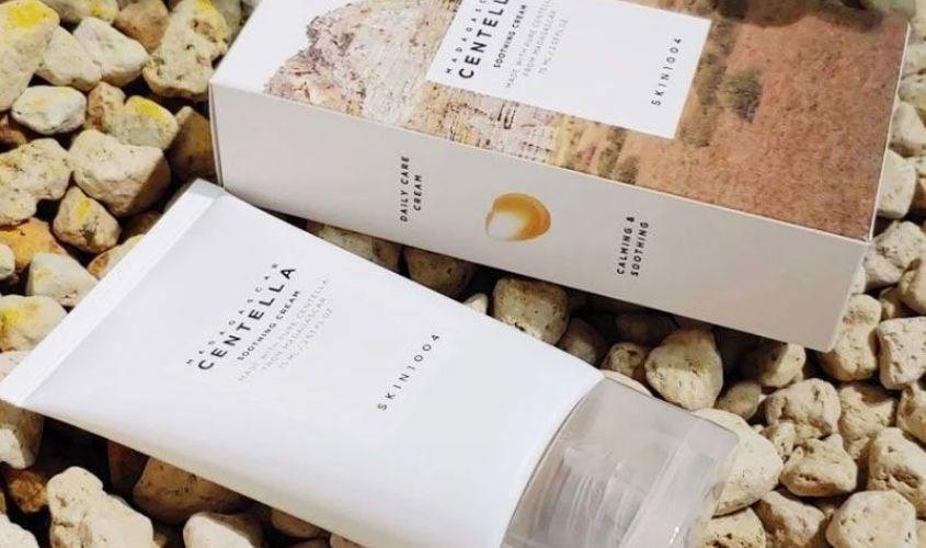 Kem dưỡng ẩm chiết xuất Rau Má Skin1004 Madagascar Centella Soothing 75 ml