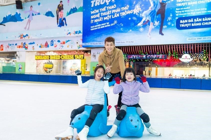 Không gian thư giãn đẳng cấp tại Tiệm Cắt Tóc Nam Đống Đa