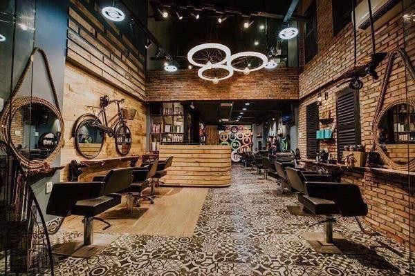 Quy trình chăm sóc tóc tỉ mỉ và chuyên nghiệp tại barbershop