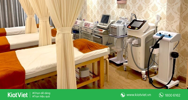 Máy móc và thiết bị công nghệ cao được sử dụng trong spa hiện đại, là yếu tố quan trọng khi setup spa để nâng cao chất lượng dịch vụ.