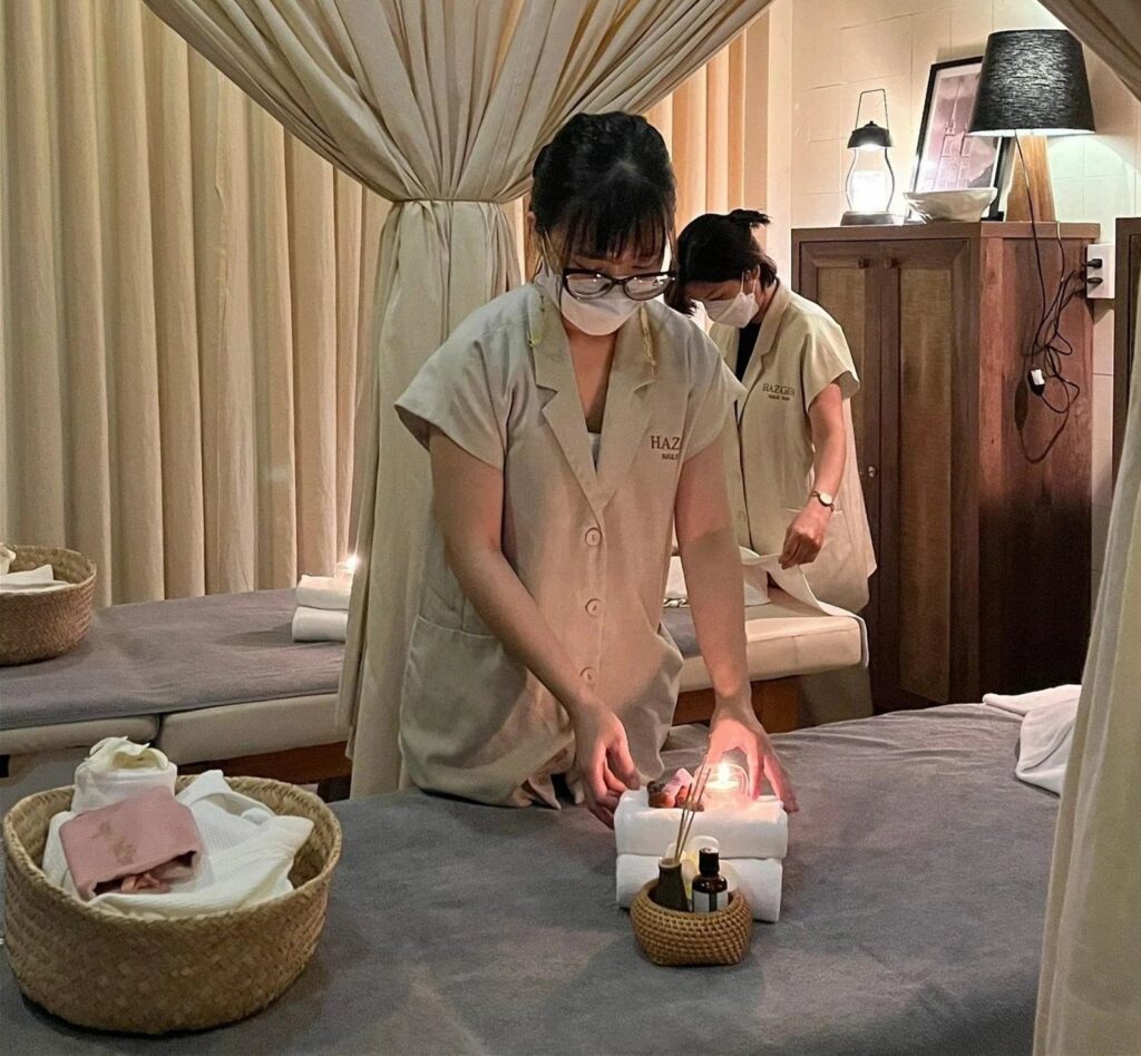 Không gian thư giãn sang trọng tại Hazgen Nail Bar, một trong những spa uy tín Hồ Chí Minh