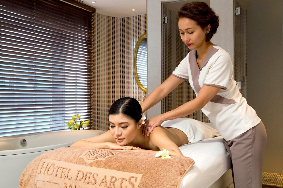 Giao tiếp rõ ràng với kỹ thuật viên để có trải nghiệm spa tốt nhất ở Hồ Chí Minh