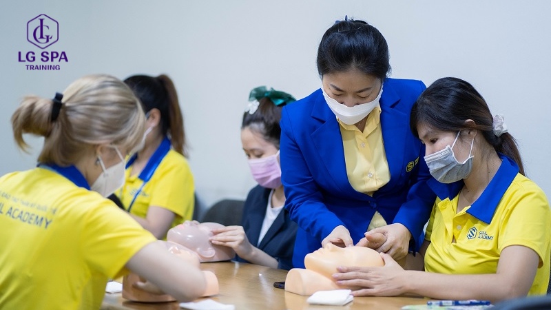 Môi trường học tập hiện đại và trang thiết bị đầy đủ tại Seoul Academy, nơi đào tạo spa chuyên nghiệp TPHCM chất lượng