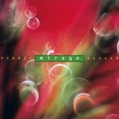 Ảnh bìa album Mirage với các giai điệu mộng mơ