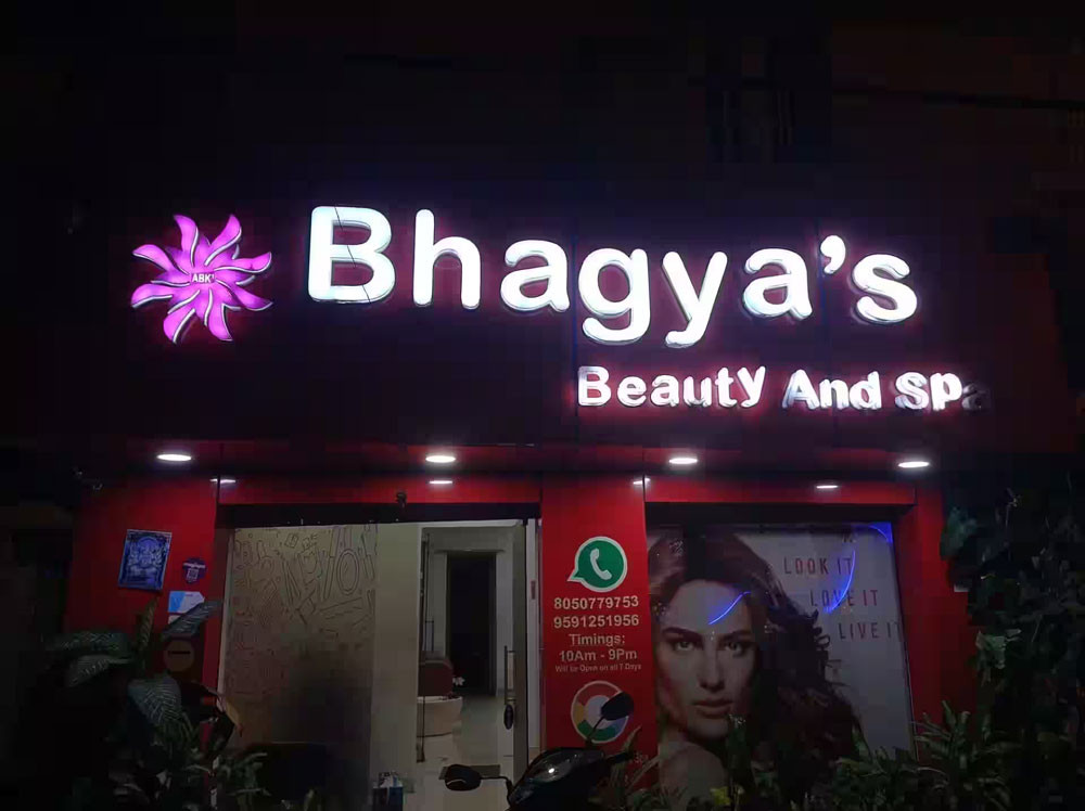 Biển hiệu spa chữ hộp led