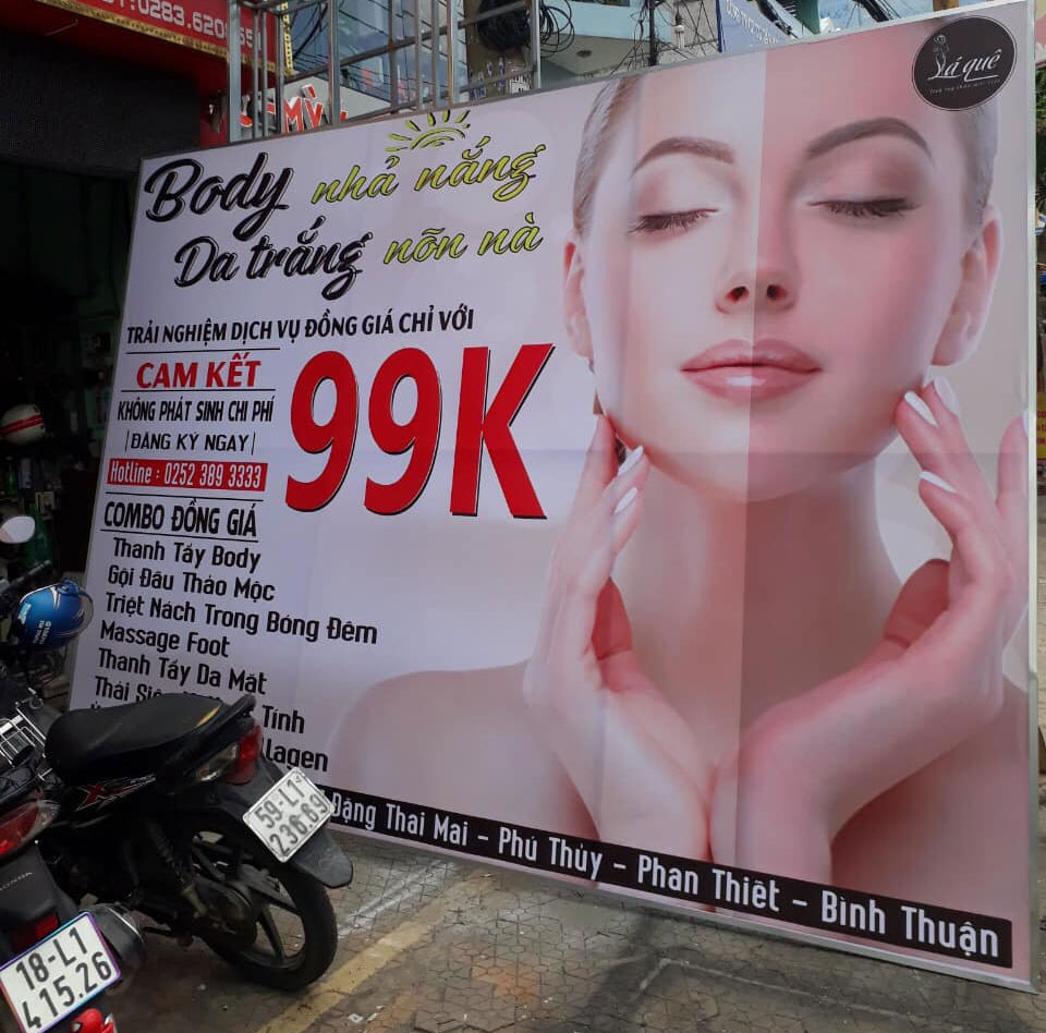 Biển spa dùng bạt hiflex khung nhôm