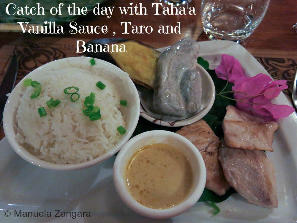 Cá tươi nướng với sốt vani và khoai môn, đặc sản tại Upa Upa, Hilton Bora Bora Nui Resort &amp; Spa
