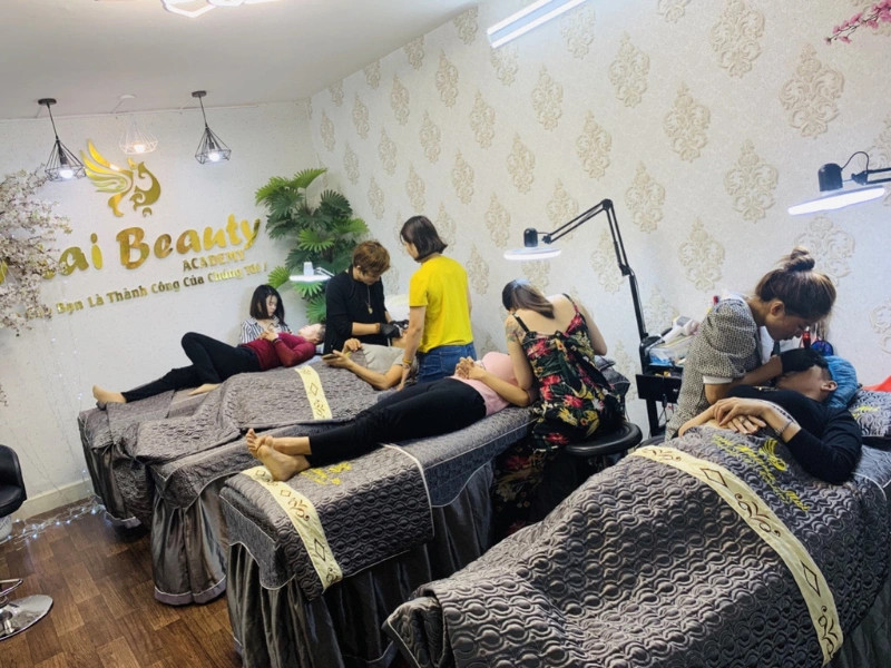 Các khoá học tại MaiBeauty thường có thời gian đào tạo ngắn, tập trung thực hành