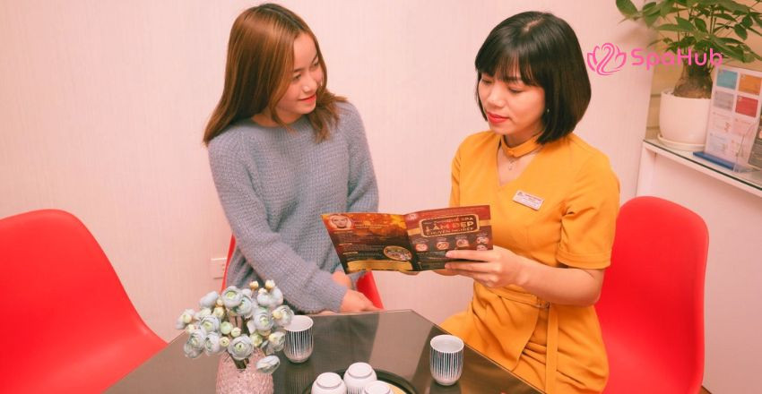 Chăm sóc khách hàng sau liệu trình spa, tư vấn và đặt lịch hẹn tiếp theo