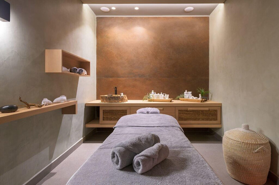 Chú trọng yếu tố ánh sáng khi thiết kế spa mini nhỏ đẹp