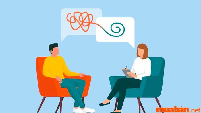 Chuyên gia spa đang thực hiện liệu trình chăm sóc da cho khách hàng, thể hiện tiềm năng nghề spa