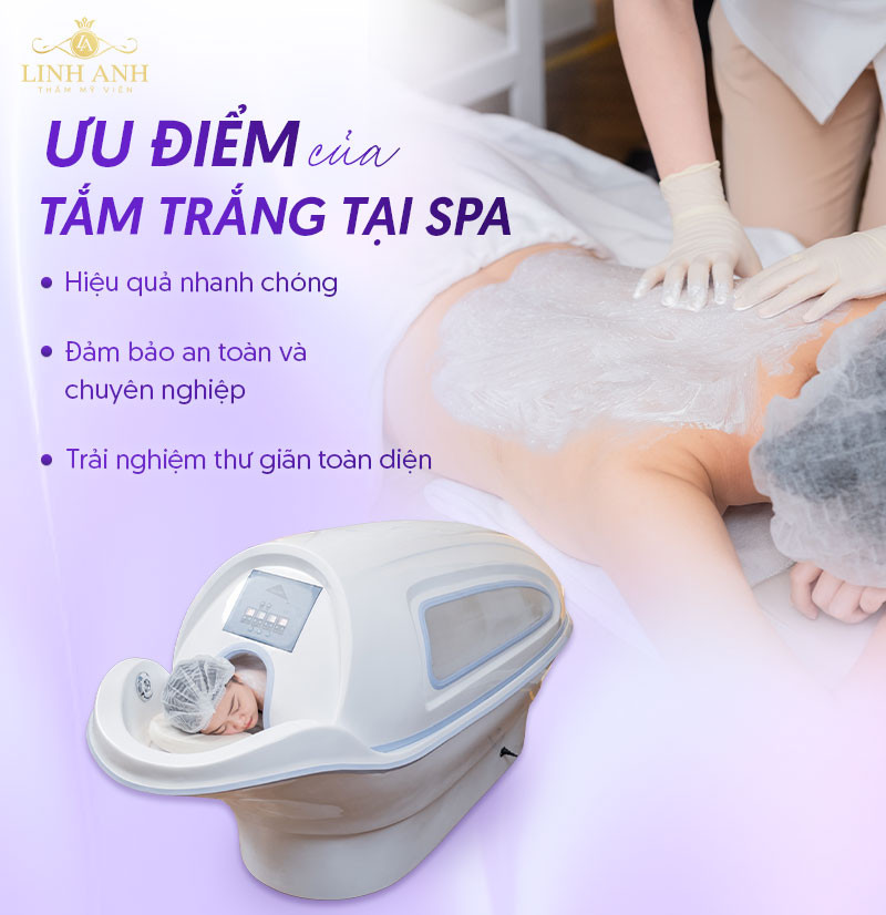 Khách hàng thư giãn trong không gian spa sang trọng, thể hiện ưu điểm về trải nghiệm khi tắm trắng tại các cơ sở uy tín.