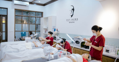 Không gian điều trị mụn và chăm sóc da chuyên nghiệp tại Duy Hưng Dermaclinic