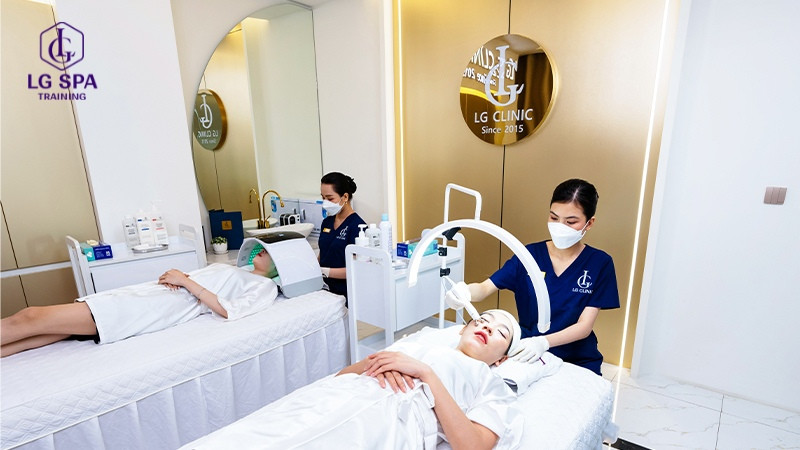 Không gian học hiện đại và giáo trình bài bản tại trung tâm đào tạo spa chuyên nghiệp TPHCM