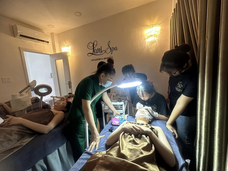 LANI Academy, nơi cung cấp khóa học spa thực tế tại TPHCM