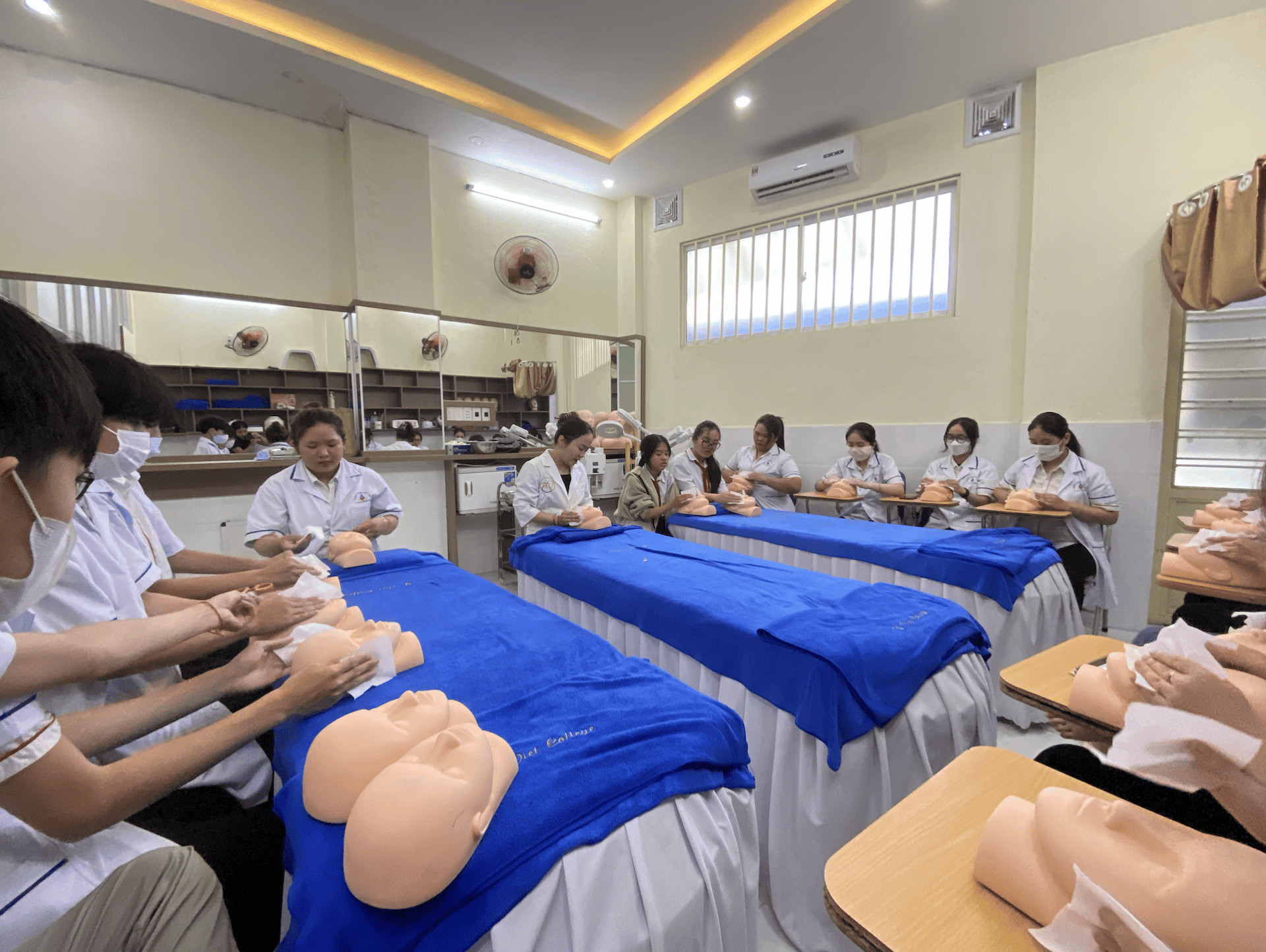 lộ trình phát triển chuyên môn tại spa chăm sóc sắc đẹp