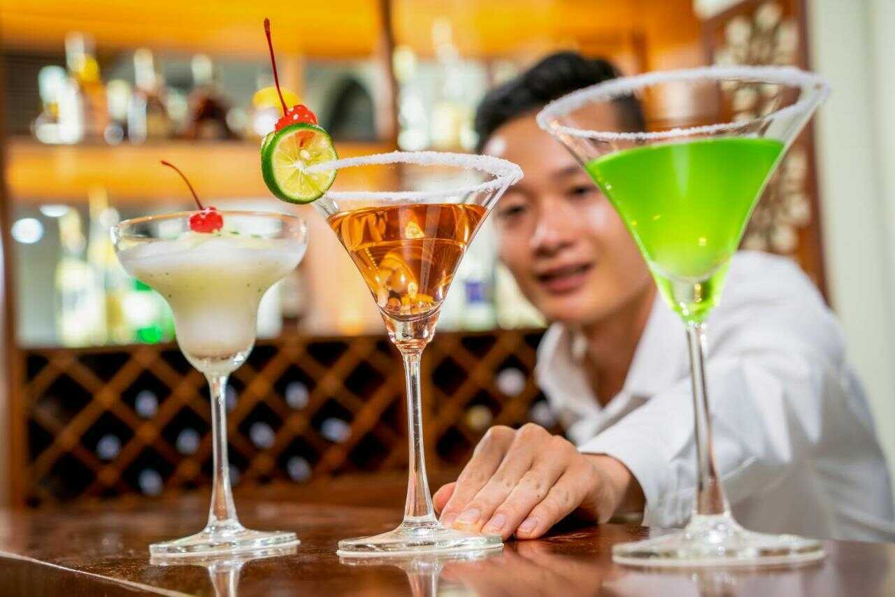 Lounge Bar sang trọng và ấm cúng tại khách sạn Sapa Relax Hotel &amp; Spa
