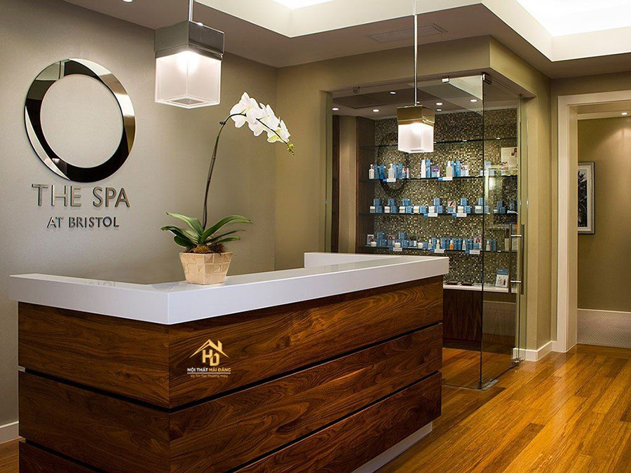 Mẫu quầy lễ tân spa hình chữ U độc đáo, tạo điểm nhấn ấn tượng