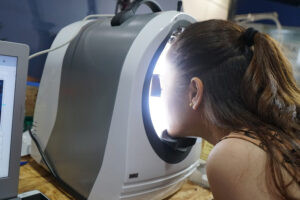 Máy soi da và phân tích da là thiết bị quan trọng không thể thiếu trong mỗi spa