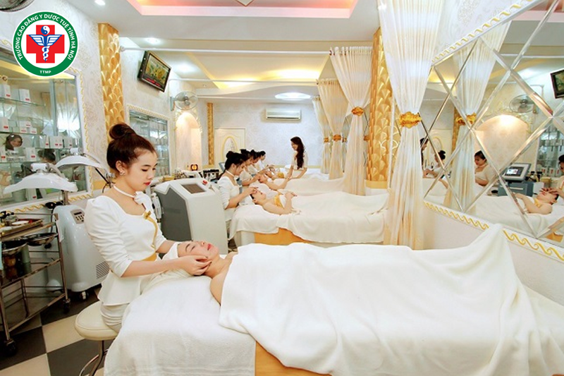 Bằng cấp chuyên môn cho từng loại hình dịch vụ spa đặc thù
