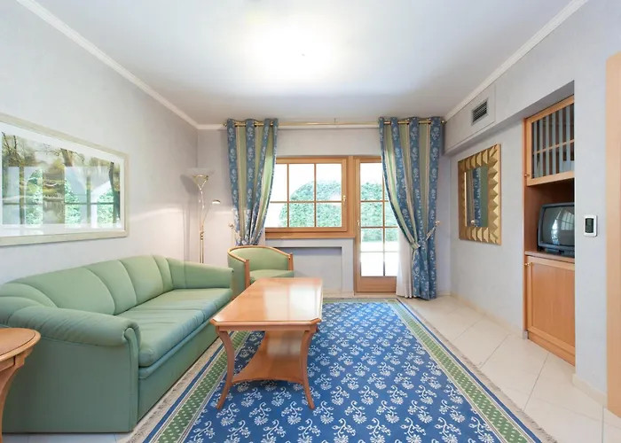 Ngoại thất Business Resort Parkhotel Werth