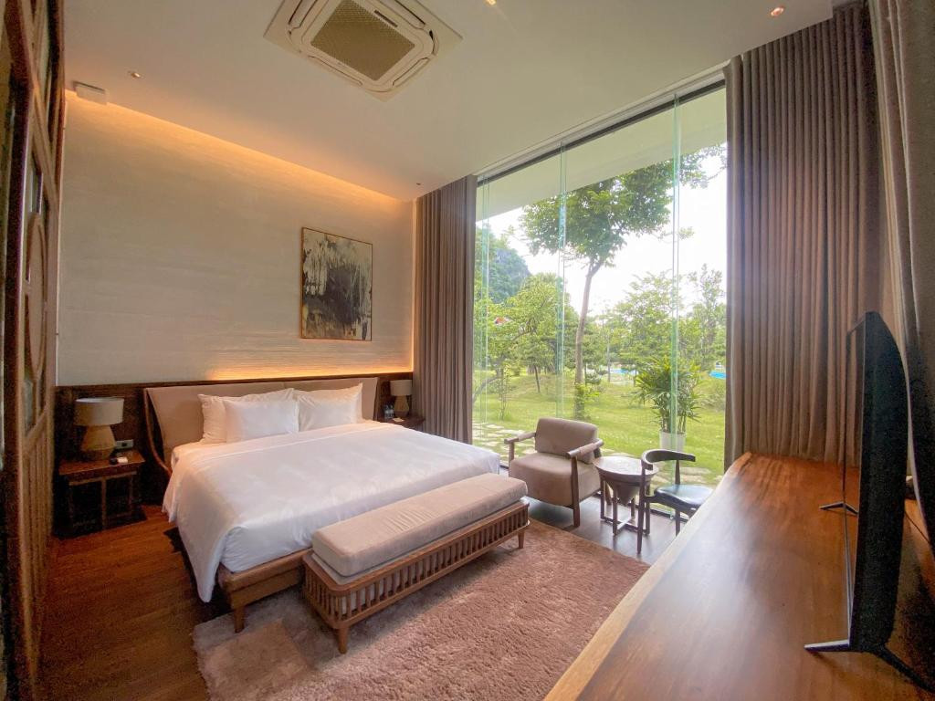 Phòng Deluxe tại Minawa Kenhga Resort &amp; Spa Ninh Bình